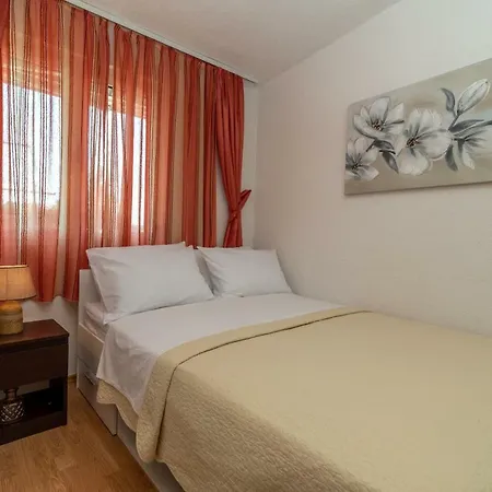 Dida Apartment Kastel Sucurac