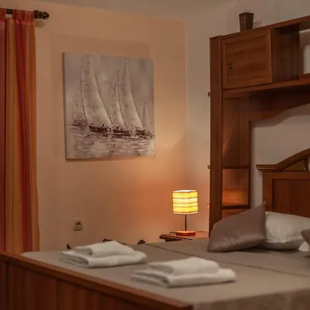 Dida Апартаменты Kastel Sucurac